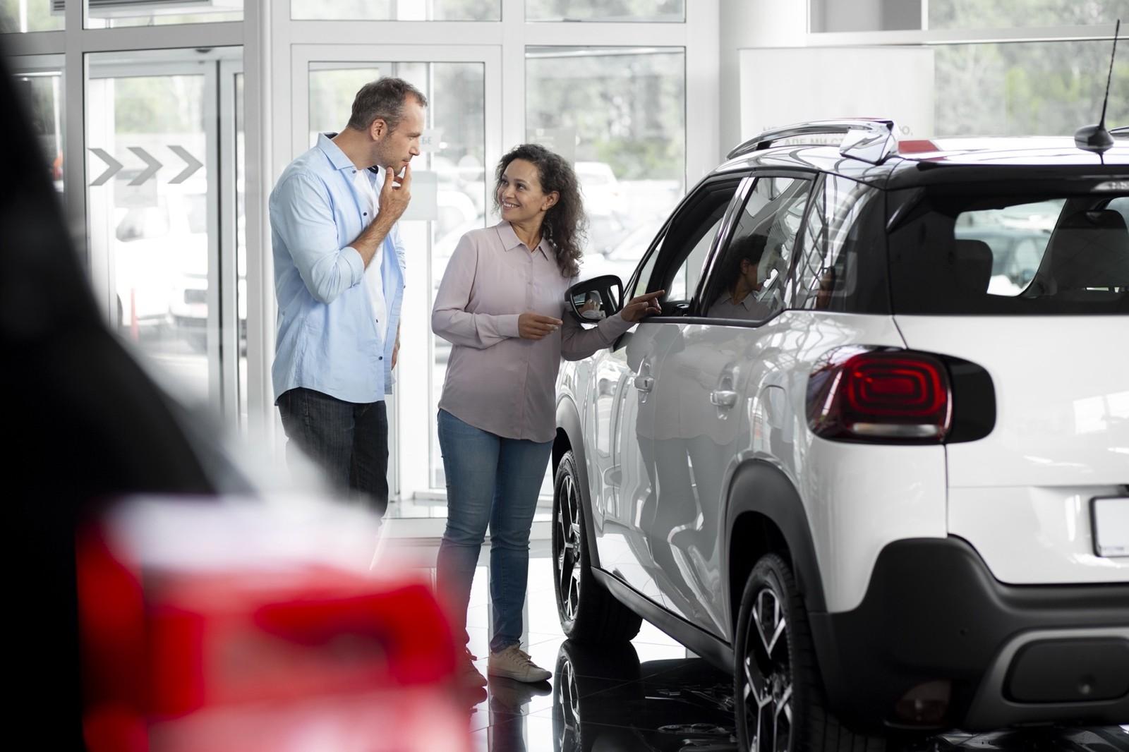 Els cotxes híbrids d’ocasió: la nova tendència que arrasa per preu, consum i fiabilitat